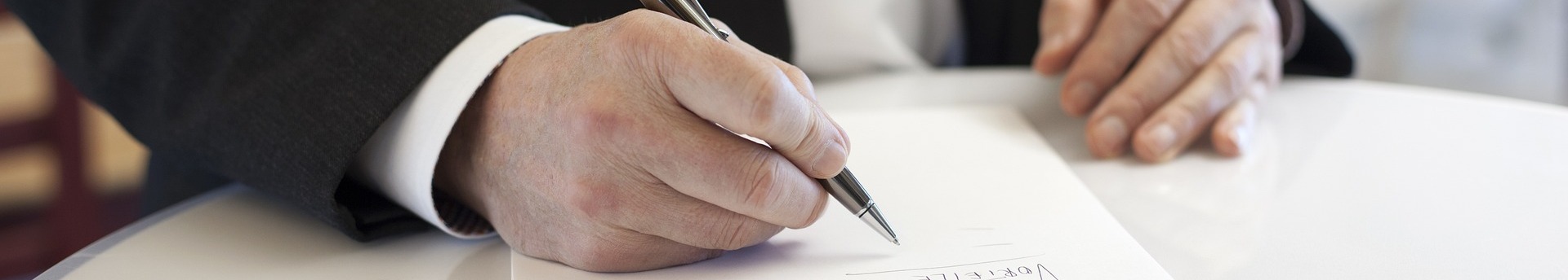 A fix áras energia szerződések esetében kedvezőbb feltételeket kér az MKIK