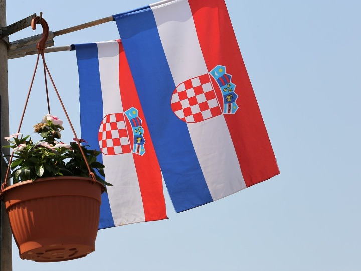 Horvát, román hírek, tenderek
